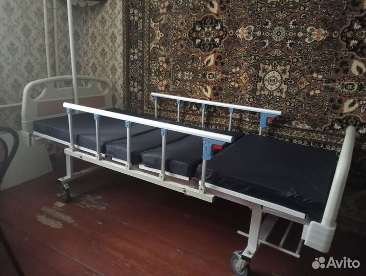 Кровать для лежачих больных