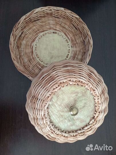 Поднос клош хлебница плетёная в наличии