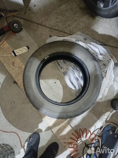 Continental ContiPremiumContact 5 225/60 R17 V