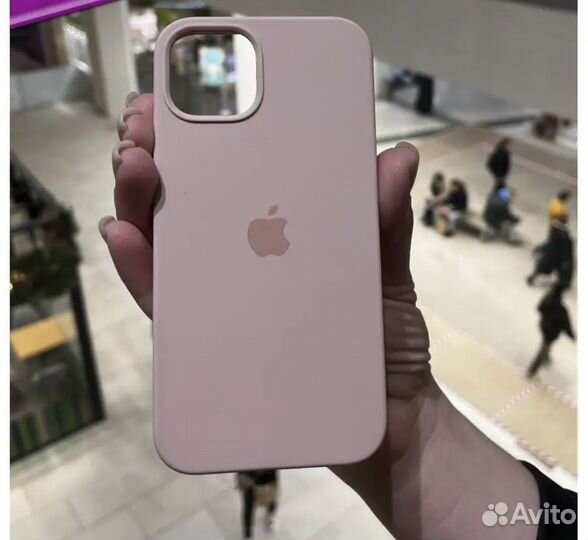 Чехол на iPhone 13 про