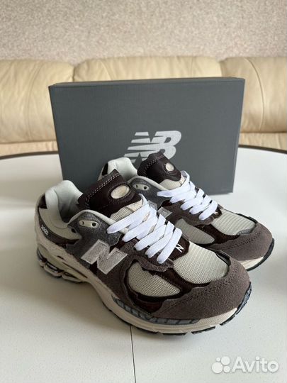 Кроссовки New balance nb 2002r