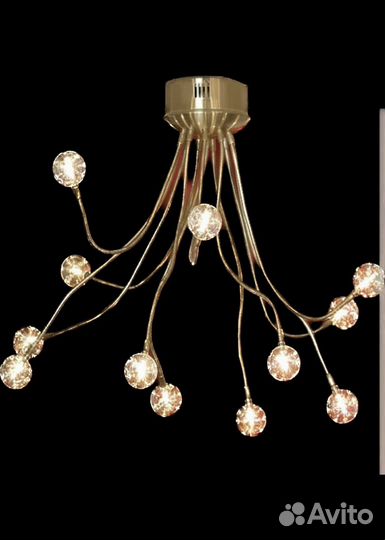 Люстра настенно-потолочная 12 ламп