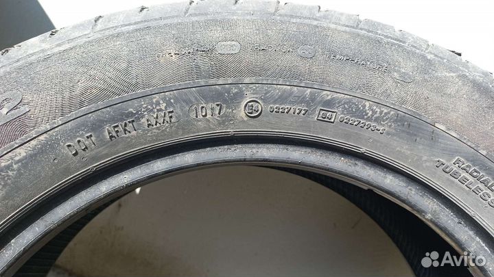 Continental Conti.eContact 215/60 R17