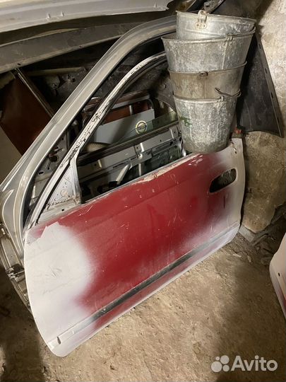 Двери передние toyota corona st190