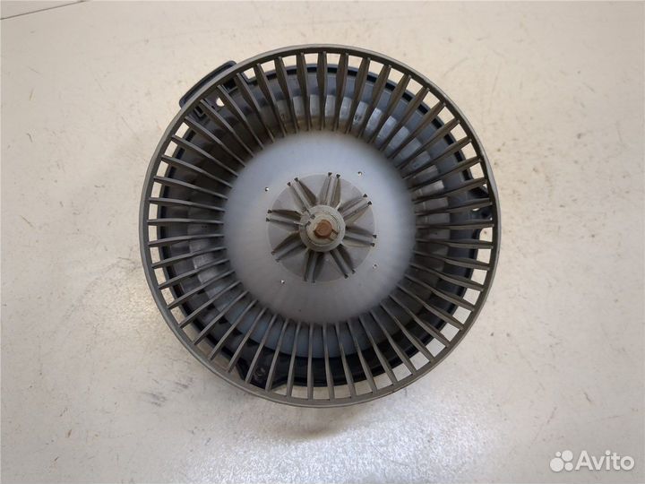 Двигатель отопителя Suzuki Liana, 2003