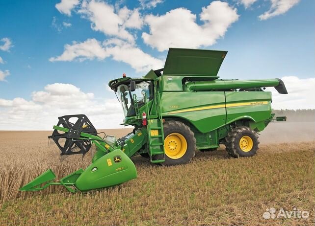 AH230013 John Deere шнек комбайна