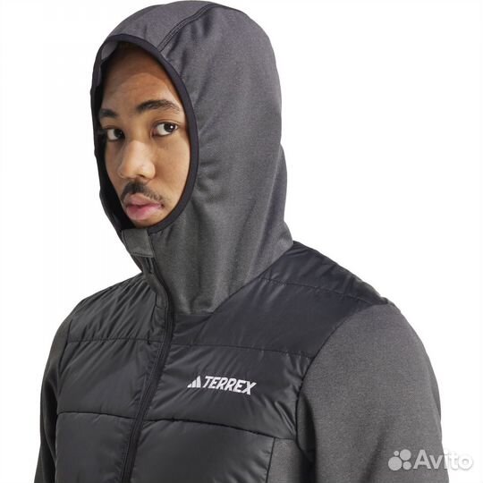 Демисезонная куртка Adidas terrex