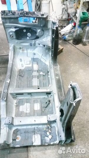 Передний правый порог hyundai solaris 1