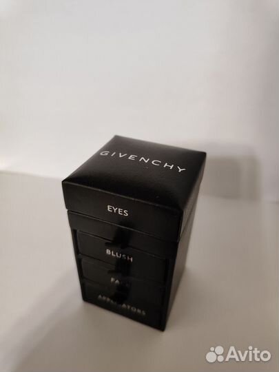 Редкий дорожный набор Givenchy