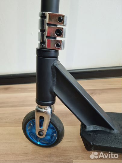 Трюковой самокат explore