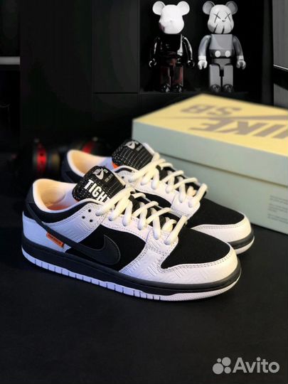 Tightbooth X Dunk Low SB