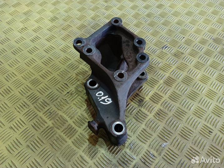 Кронштейн гидроусилителя Man Tga Tgs