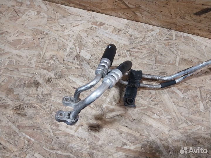 Трубка кондиционера Hyundai Tucson 1 JM