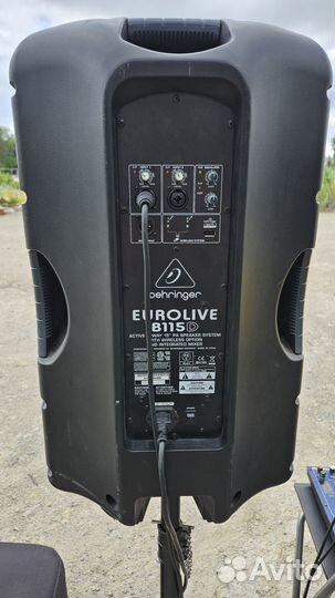 Комплект звука Behringer B115d и Yamaha MG82cx