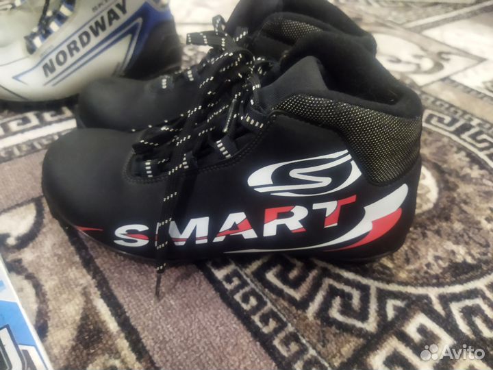 Лыжные ботинки 38