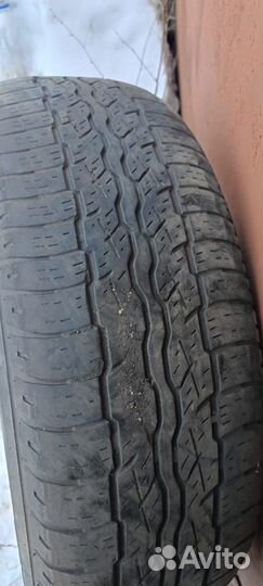 Bridgestone Dueler H/T 687 225/65 R17