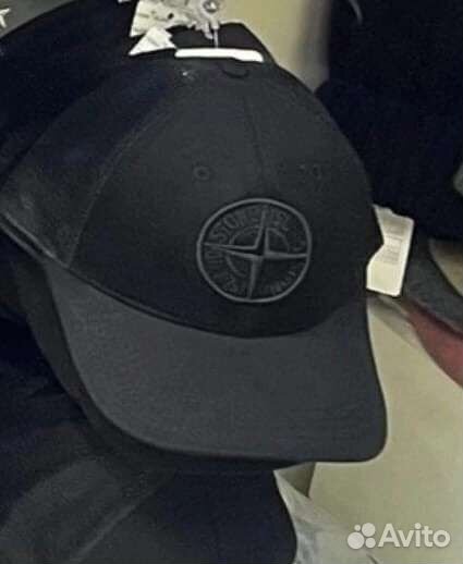 Новые кепки в ассортименте