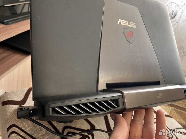 Топовый игровой Asus Rog