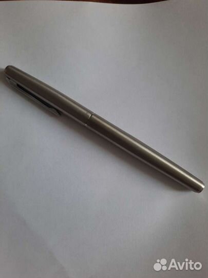 Чернильная ручка