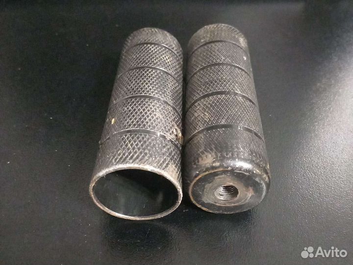 Пеги 2 штуки