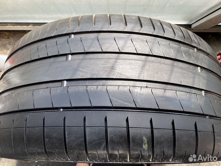 Pirelli P Zero 325/35 R23 111Y