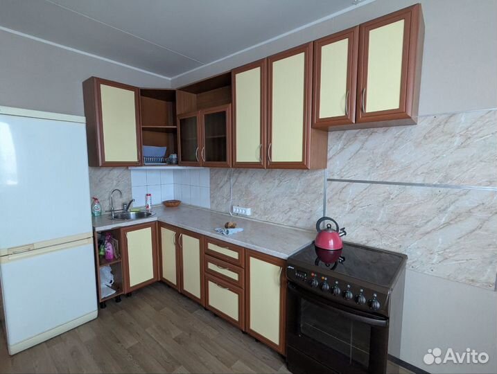 Кухонные гарнитуры угловые бу