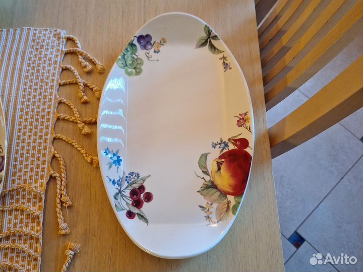 Блюдо и другие предметы сервировки Naremoa