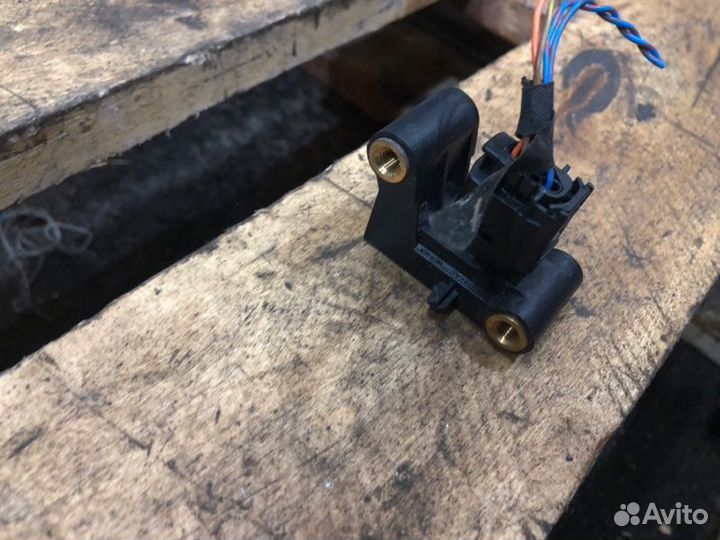 Датчик удара Bmw 5 E60 N52B30 2005