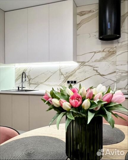 Кухня под потолок