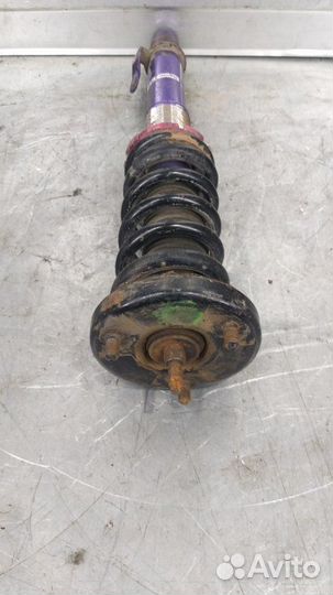 Стойка амортизатора переднего правого Honda Odyssey