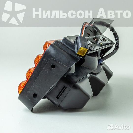 Стоп сигнал mazda titan, правый, zevs