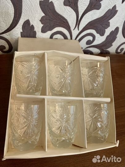 Хрустальные рюмки стопки