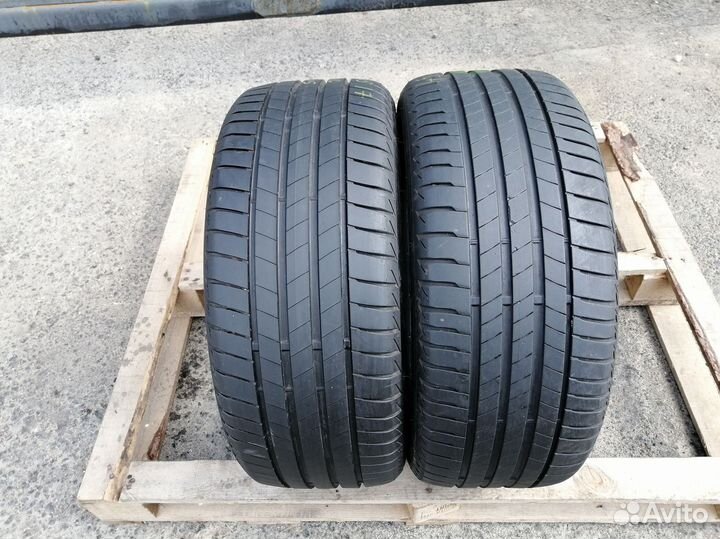 Bridgestone Turanza T005 245/45 R20