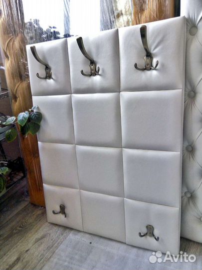 Прихожая, вешалка мягкая панель