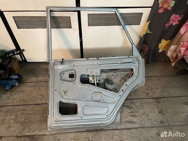 Дверь задняя правая ваз 2114