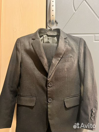 Школьый костюм