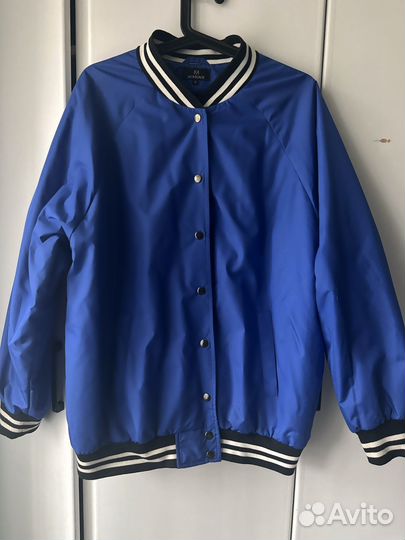 Бомбер утепленный Monuage