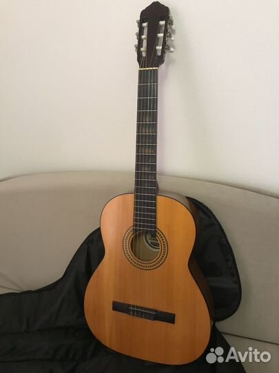 Акустическая гитара Cremona в новом чехле