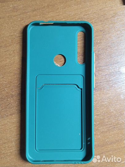 Чехлы на телефон Huawei