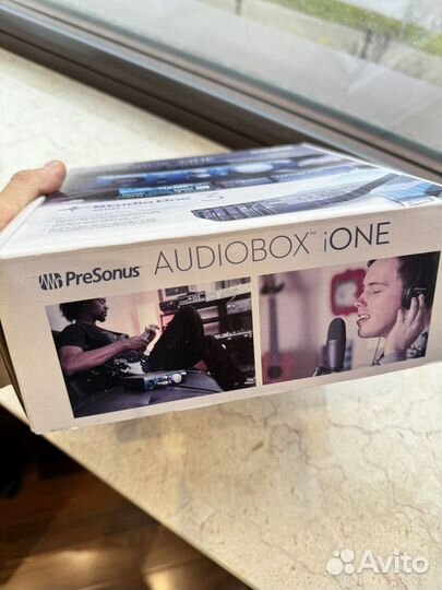 Звуковая карта PreSonus AudioBox iOne новая