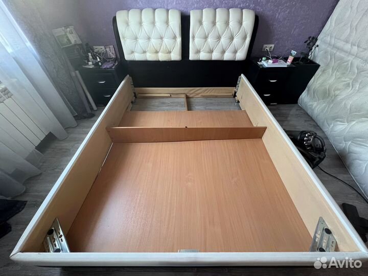 Двуспальная кровать 200/160 см