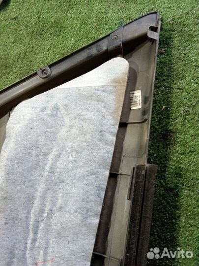 Обшивка боковой двери задняя правая Geely Mk Cross