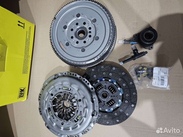 Комплект сцепления с маховиком Transit 2.2 RWD