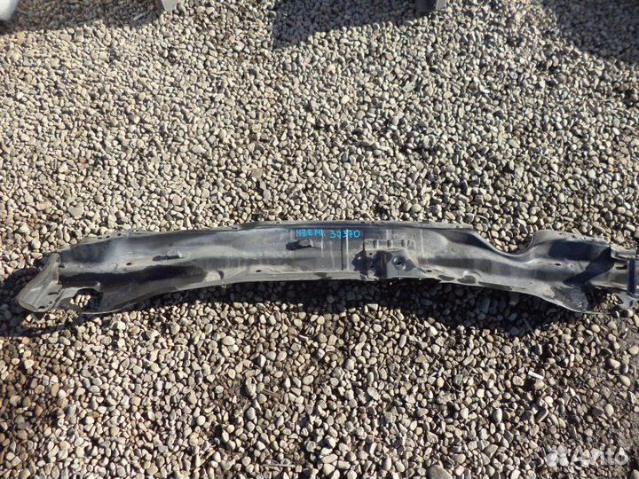 Планка под жабо Toyota Corolla Fielder NZE141