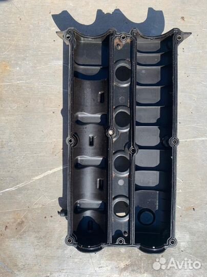 Клапанная крышка Zetec на Ford Focus 1