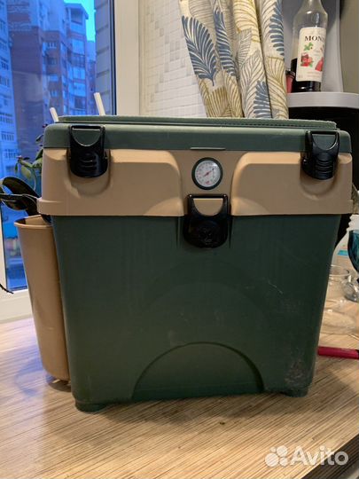 Зимний рыболовный ящик