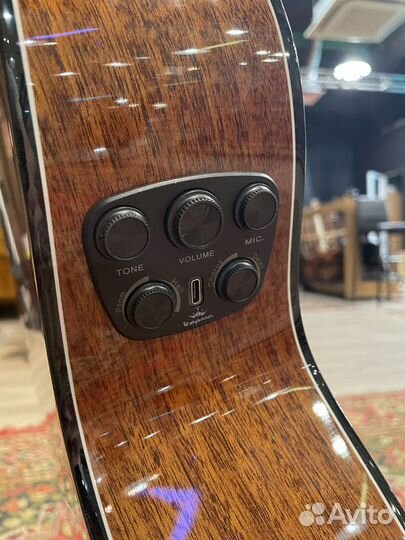 Трансакустическая гитара Kepma F1E OM