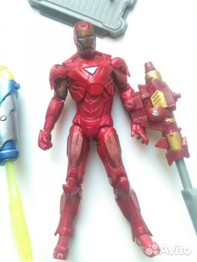 Железный человек hasbro