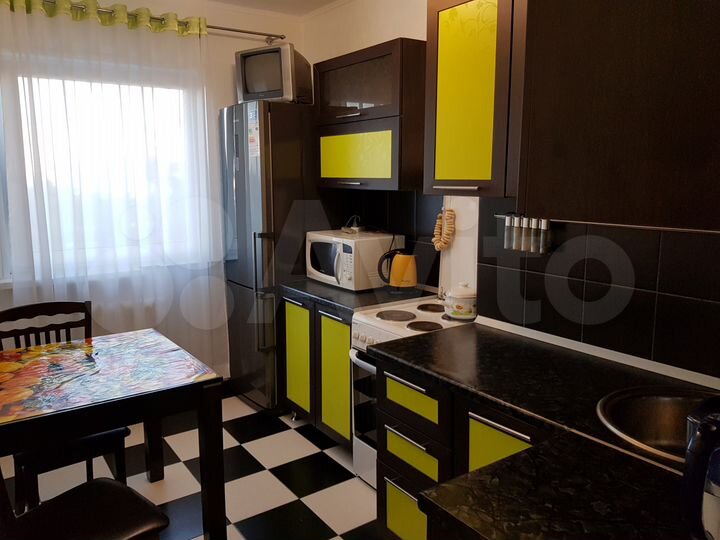 2-к. квартира, 47 м², 4/9 эт.