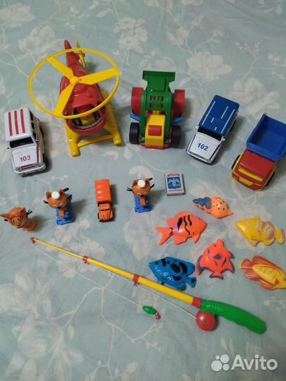Машинки, фигурки, рыбалка, игрушки лот #1